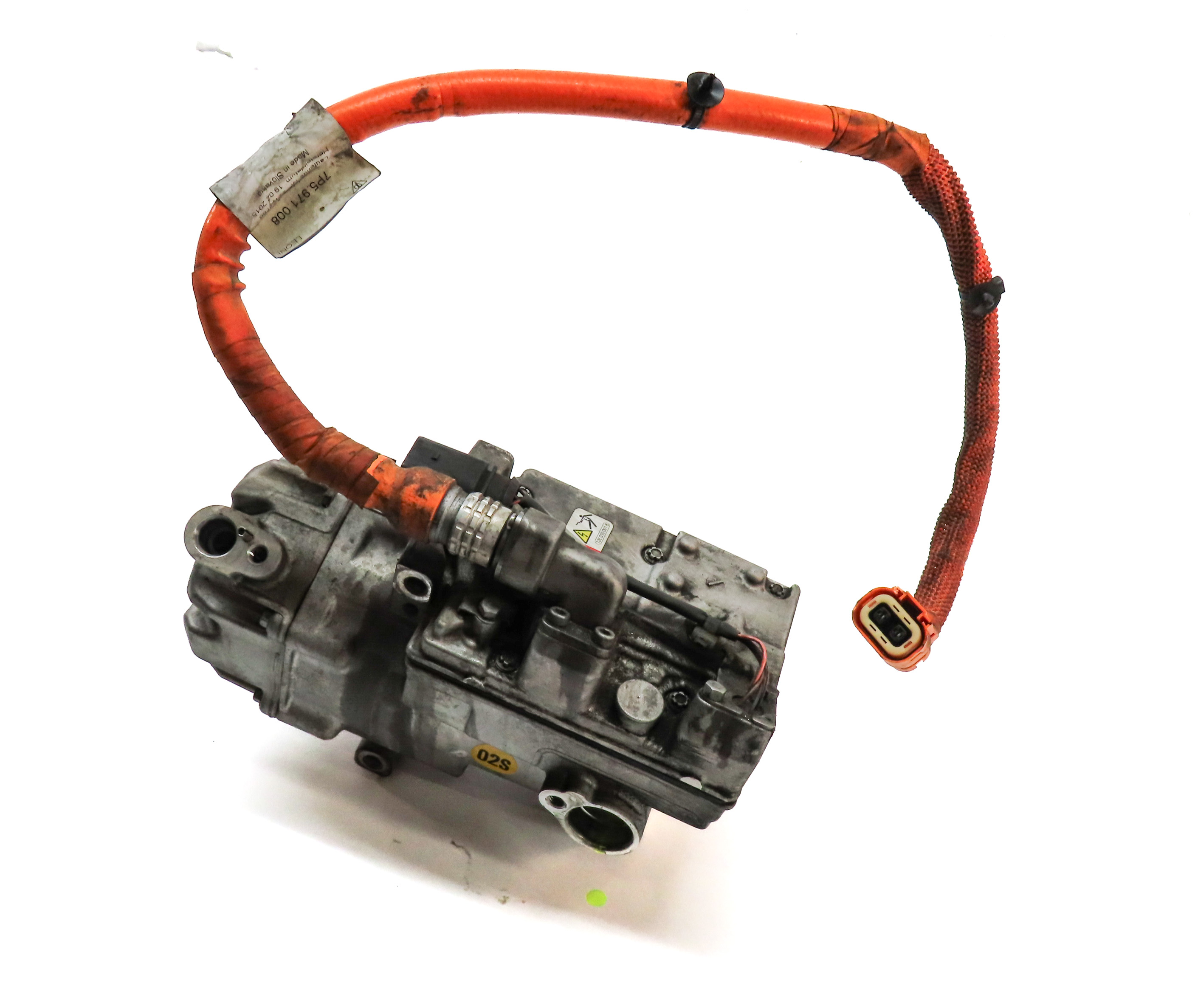 11-18 PORSCHE CAYENNE HYBRID (958) 3.0L HYBRID A/C COMPRESSOR PUMP & HV CABLE — exact item pictured